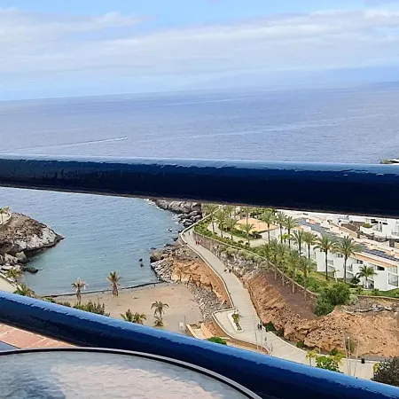 Playa Paraiso 아데제